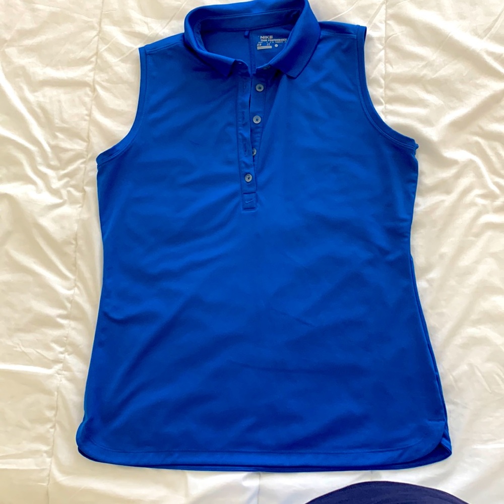Used but excellent condition NIKE Dri-fit sleeveless shirt